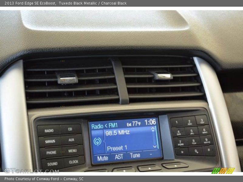 Tuxedo Black Metallic / Charcoal Black 2013 Ford Edge SE EcoBoost