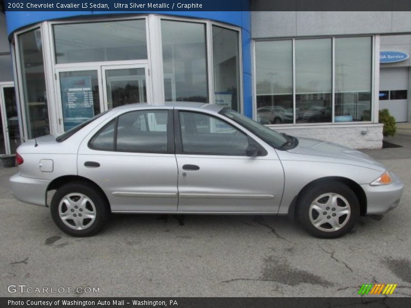 Ultra Silver Metallic / Graphite 2002 Chevrolet Cavalier LS Sedan