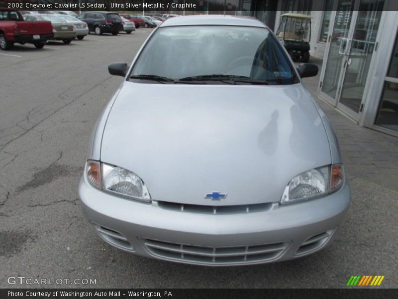 Ultra Silver Metallic / Graphite 2002 Chevrolet Cavalier LS Sedan