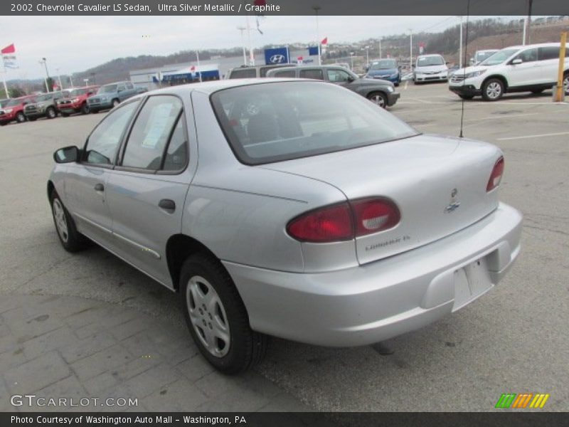 Ultra Silver Metallic / Graphite 2002 Chevrolet Cavalier LS Sedan