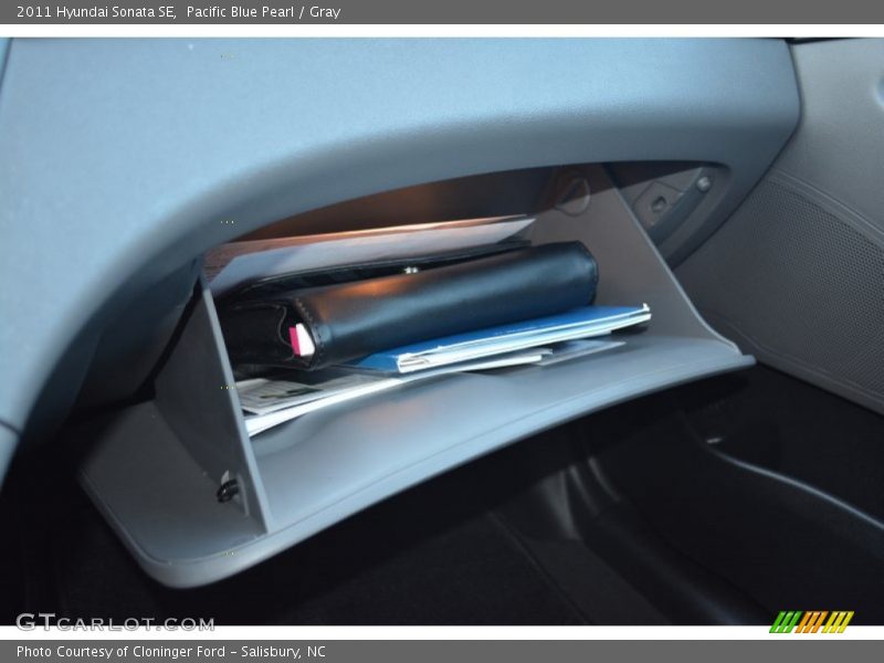 Pacific Blue Pearl / Gray 2011 Hyundai Sonata SE