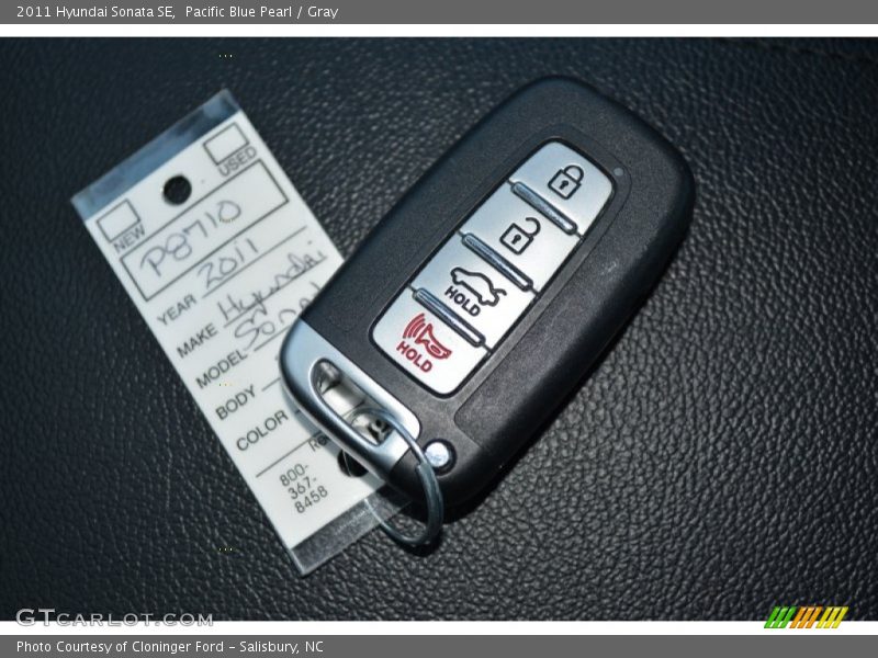 Pacific Blue Pearl / Gray 2011 Hyundai Sonata SE