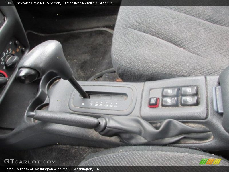 Ultra Silver Metallic / Graphite 2002 Chevrolet Cavalier LS Sedan
