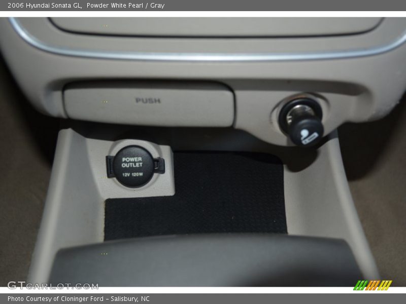 Powder White Pearl / Gray 2006 Hyundai Sonata GL