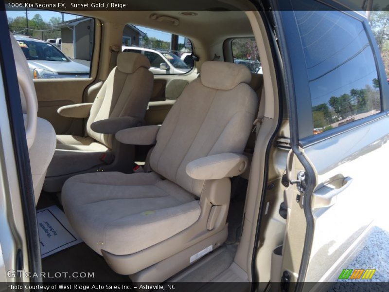 Sunset Gold / Beige 2006 Kia Sedona EX
