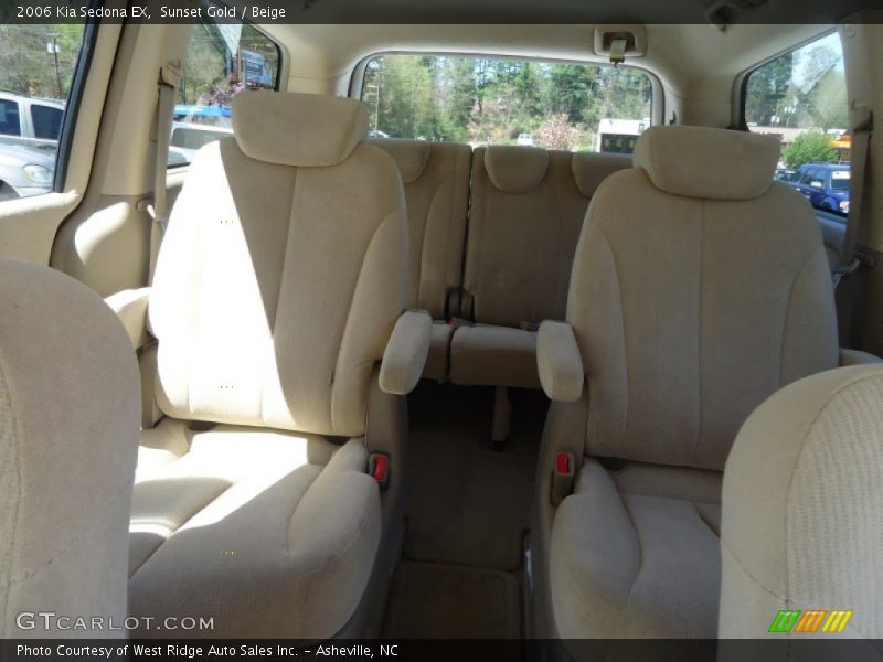 Sunset Gold / Beige 2006 Kia Sedona EX