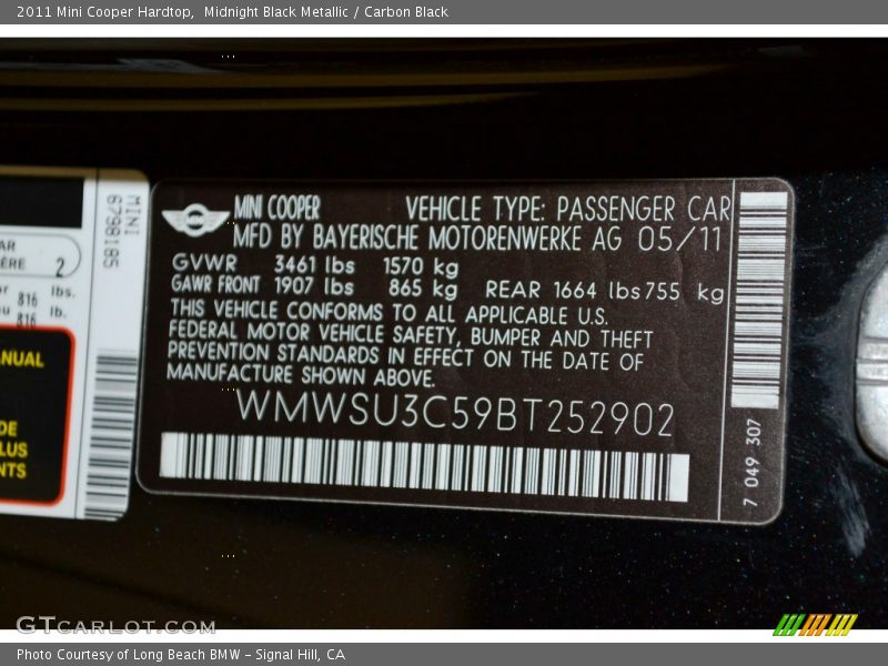 Midnight Black Metallic / Carbon Black 2011 Mini Cooper Hardtop