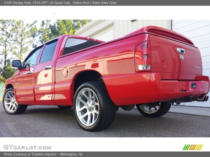Flame Red / Dark Slate Gray 2005 Dodge Ram 1500 SRT-10 Quad Cab