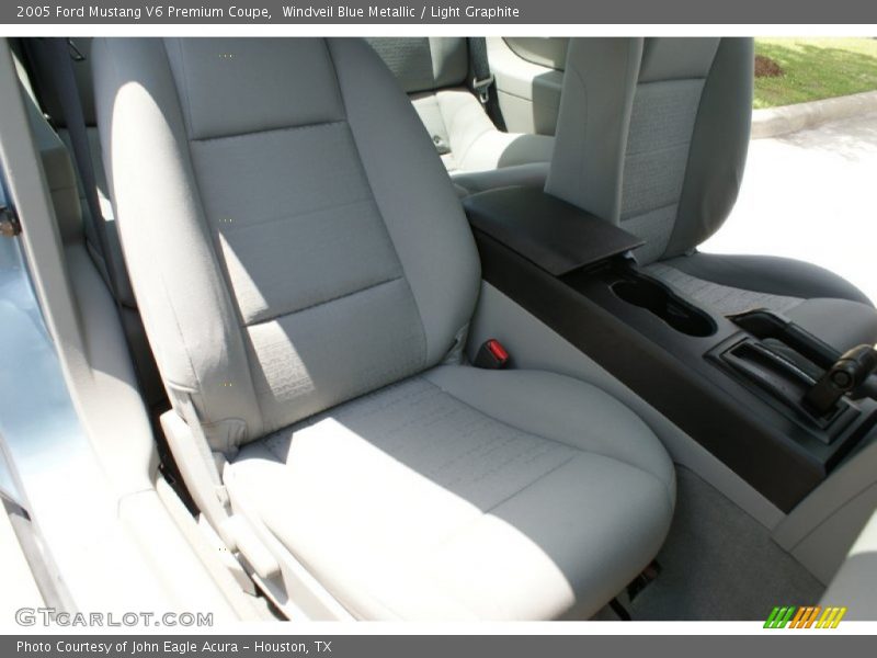 Windveil Blue Metallic / Light Graphite 2005 Ford Mustang V6 Premium Coupe