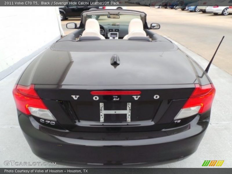 Black / Soverign Hide Calcite Leather/Off Black 2011 Volvo C70 T5