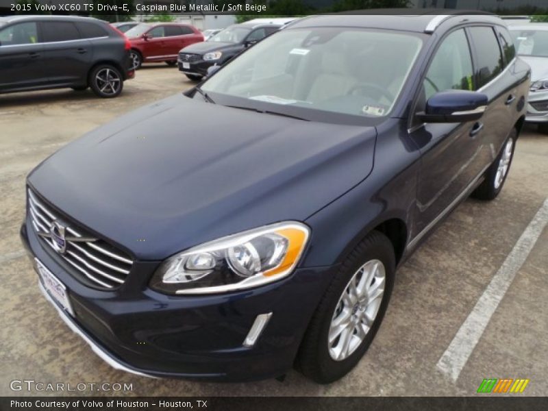Caspian Blue Metallic / Soft Beige 2015 Volvo XC60 T5 Drive-E