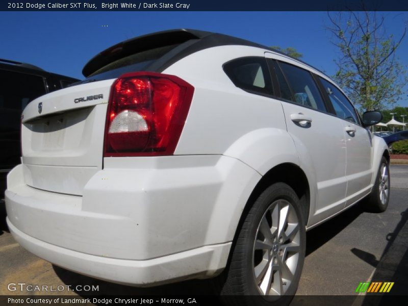 Bright White / Dark Slate Gray 2012 Dodge Caliber SXT Plus