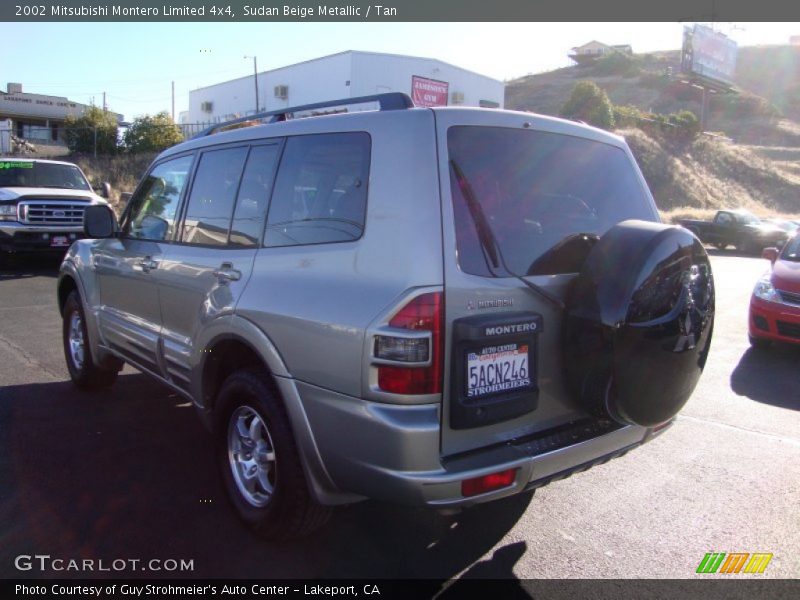 Sudan Beige Metallic / Tan 2002 Mitsubishi Montero Limited 4x4