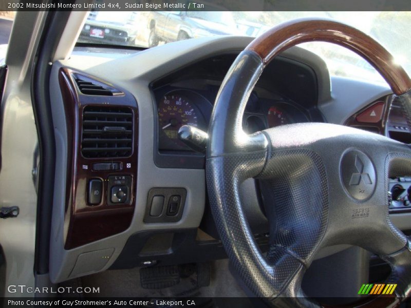 Sudan Beige Metallic / Tan 2002 Mitsubishi Montero Limited 4x4