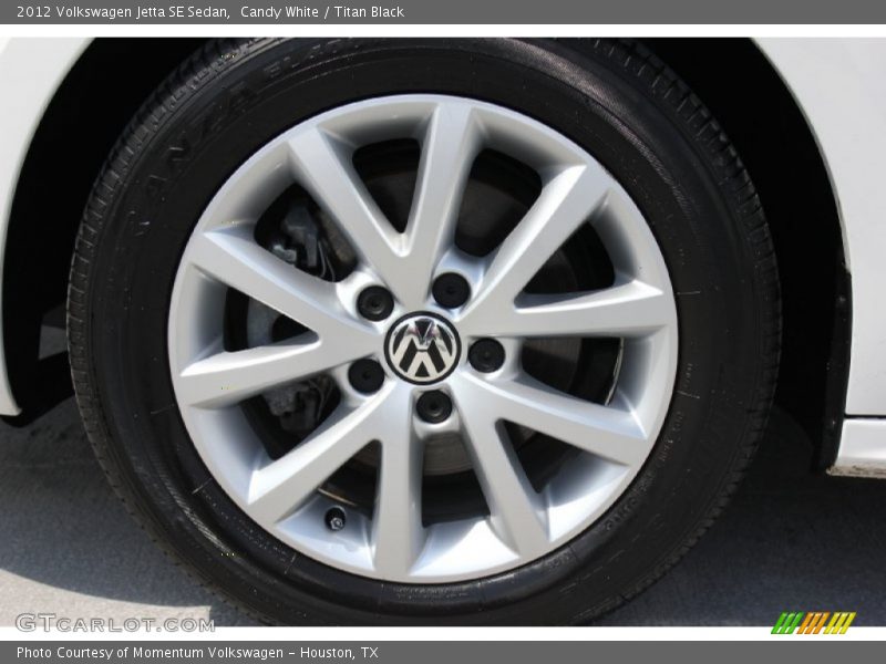 Candy White / Titan Black 2012 Volkswagen Jetta SE Sedan