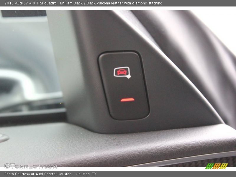Brilliant Black / Black Valcona leather with diamond stitching 2013 Audi S7 4.0 TFSI quattro