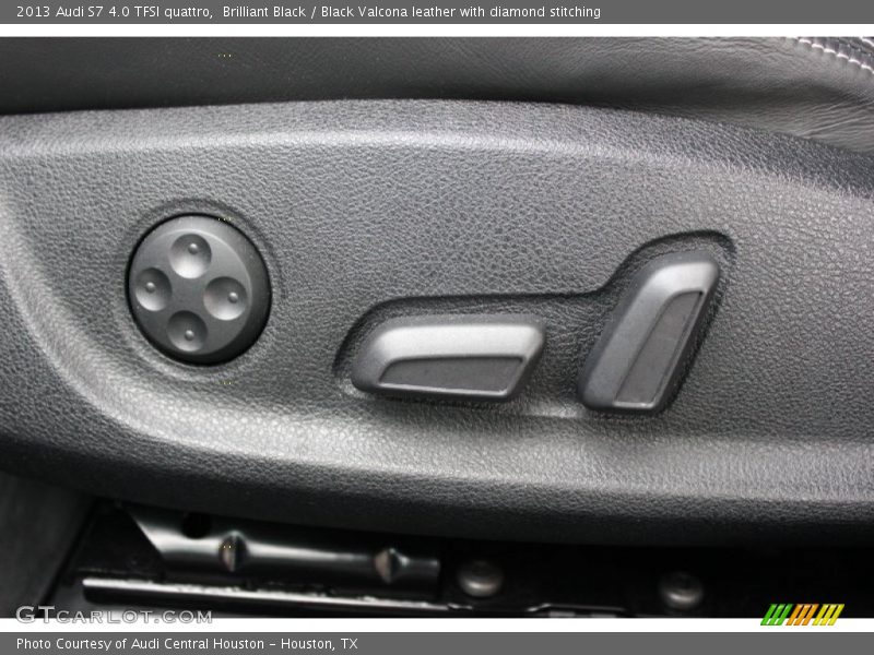 Brilliant Black / Black Valcona leather with diamond stitching 2013 Audi S7 4.0 TFSI quattro