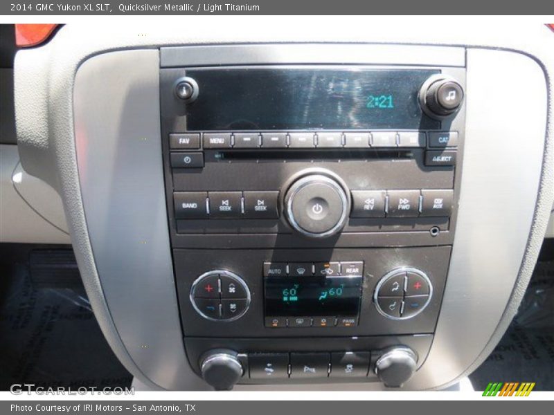 Controls of 2014 Yukon XL SLT