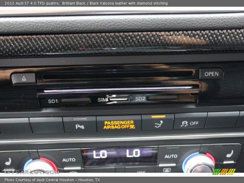 Brilliant Black / Black Valcona leather with diamond stitching 2013 Audi S7 4.0 TFSI quattro