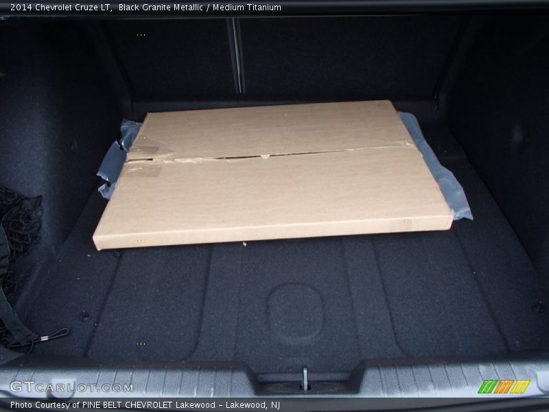 Black Granite Metallic / Medium Titanium 2014 Chevrolet Cruze LT