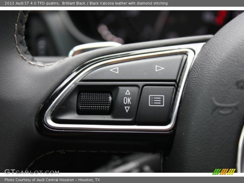 Controls of 2013 S7 4.0 TFSI quattro