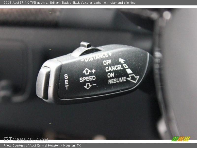 Controls of 2013 S7 4.0 TFSI quattro