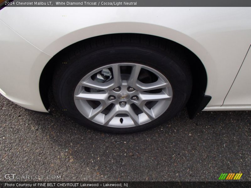 White Diamond Tricoat / Cocoa/Light Neutral 2014 Chevrolet Malibu LT