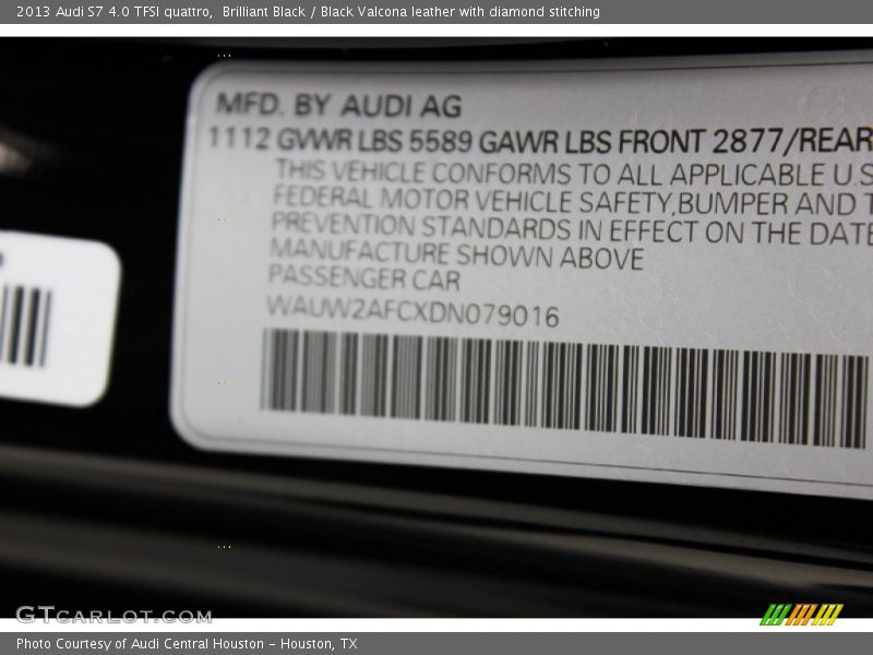 Brilliant Black / Black Valcona leather with diamond stitching 2013 Audi S7 4.0 TFSI quattro