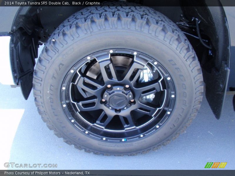 Black / Graphite 2014 Toyota Tundra SR5 Double Cab