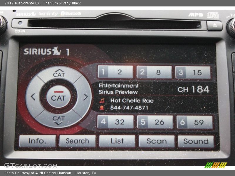 Titanium Silver / Black 2012 Kia Sorento EX