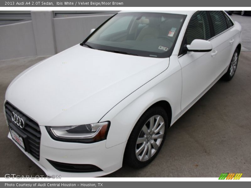 Ibis White / Velvet Beige/Moor Brown 2013 Audi A4 2.0T Sedan