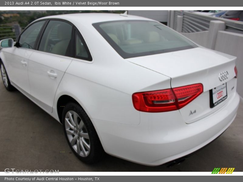 Ibis White / Velvet Beige/Moor Brown 2013 Audi A4 2.0T Sedan