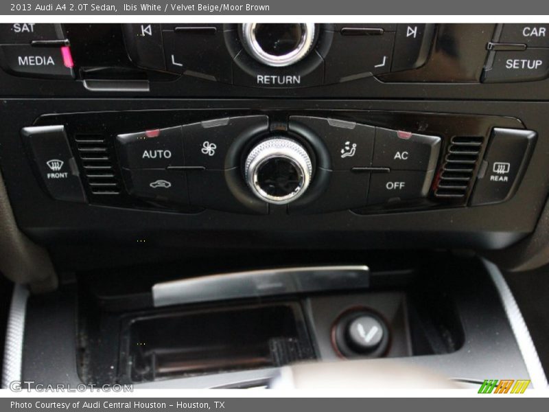 Ibis White / Velvet Beige/Moor Brown 2013 Audi A4 2.0T Sedan