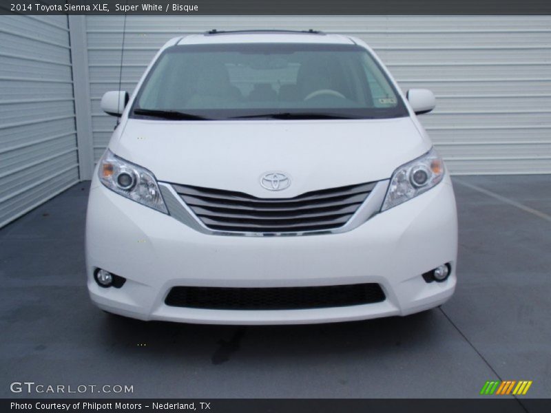 Super White / Bisque 2014 Toyota Sienna XLE