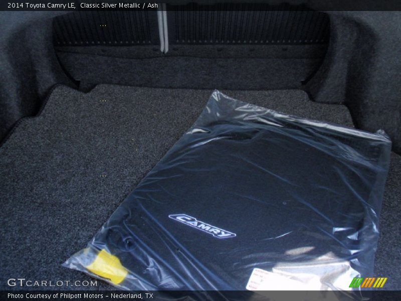 Classic Silver Metallic / Ash 2014 Toyota Camry LE