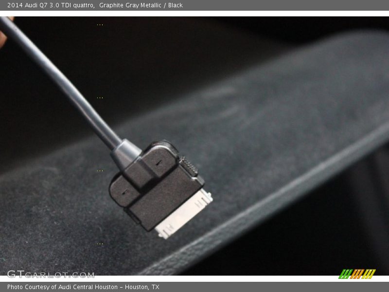 Graphite Gray Metallic / Black 2014 Audi Q7 3.0 TDI quattro