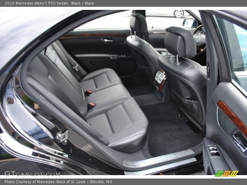 Black / Black 2010 Mercedes-Benz S 550 Sedan