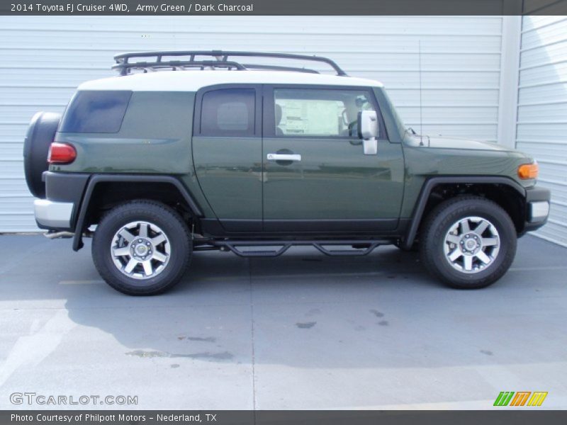 Army Green / Dark Charcoal 2014 Toyota FJ Cruiser 4WD