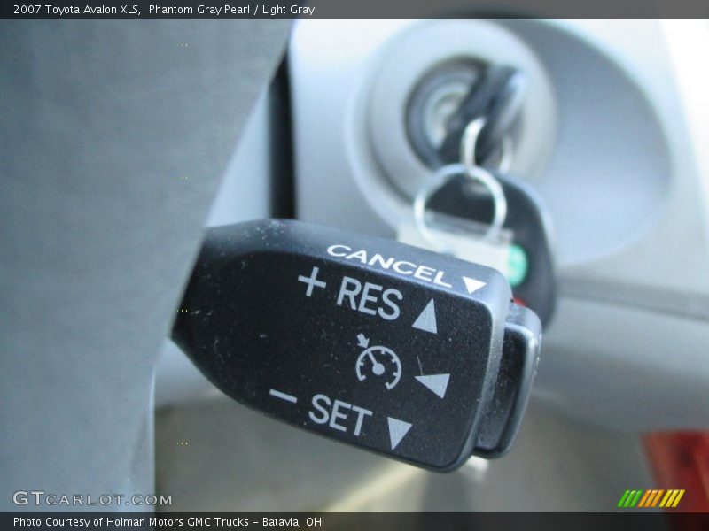 Phantom Gray Pearl / Light Gray 2007 Toyota Avalon XLS