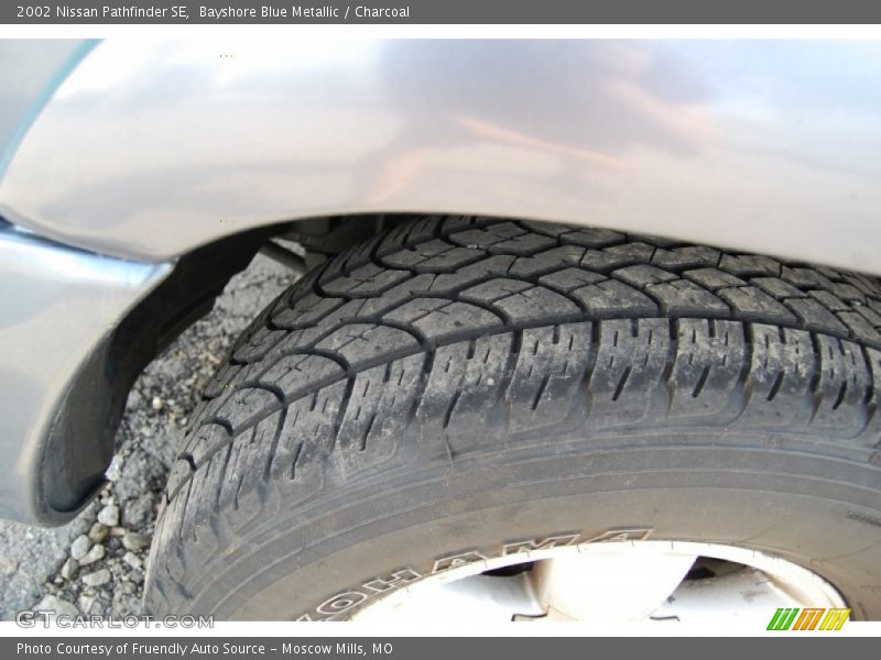Bayshore Blue Metallic / Charcoal 2002 Nissan Pathfinder SE