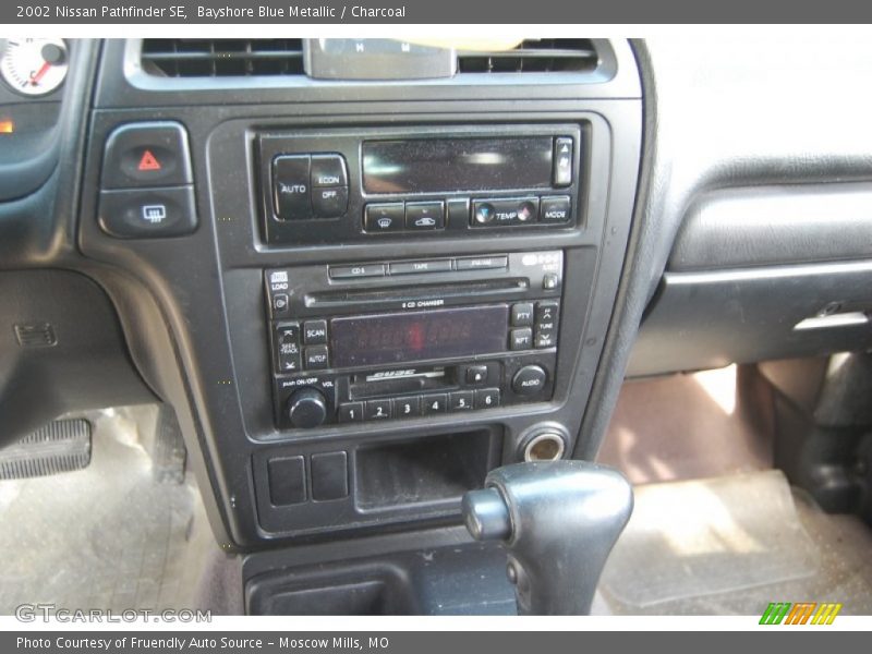 Bayshore Blue Metallic / Charcoal 2002 Nissan Pathfinder SE