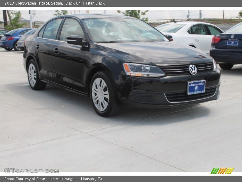 Black Uni / Titan Black 2013 Volkswagen Jetta SE Sedan