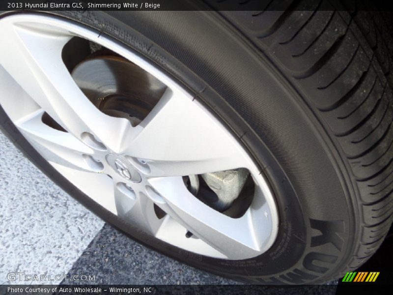 Shimmering White / Beige 2013 Hyundai Elantra GLS