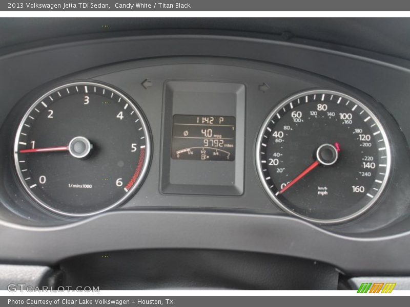 Candy White / Titan Black 2013 Volkswagen Jetta TDI Sedan
