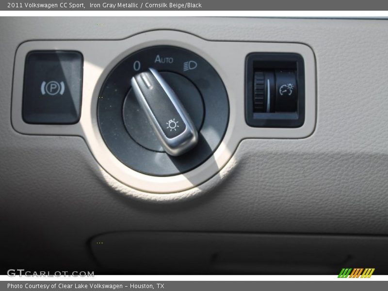 Iron Gray Metallic / Cornsilk Beige/Black 2011 Volkswagen CC Sport