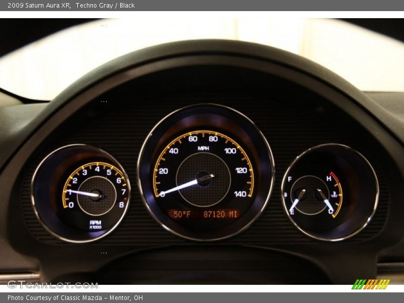 Techno Gray / Black 2009 Saturn Aura XR