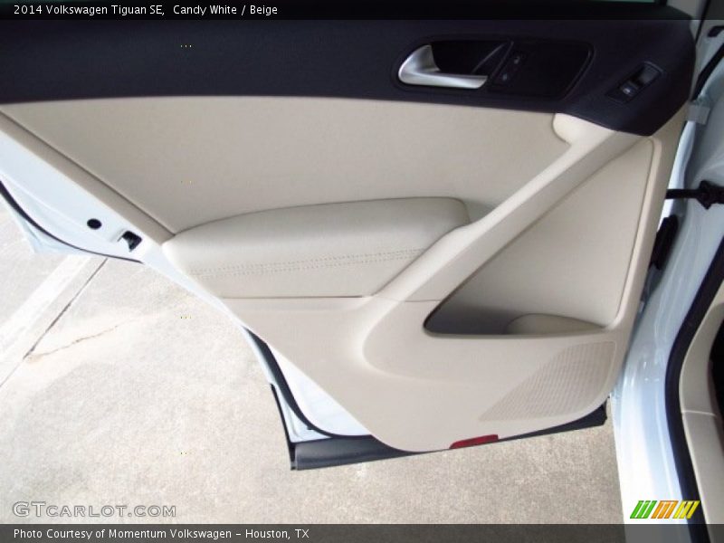 Candy White / Beige 2014 Volkswagen Tiguan SE