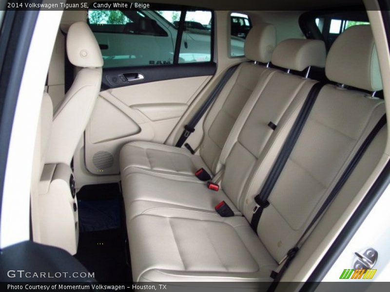 Candy White / Beige 2014 Volkswagen Tiguan SE