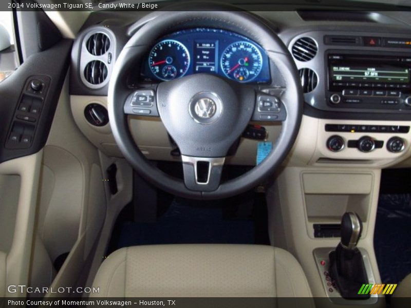 Candy White / Beige 2014 Volkswagen Tiguan SE