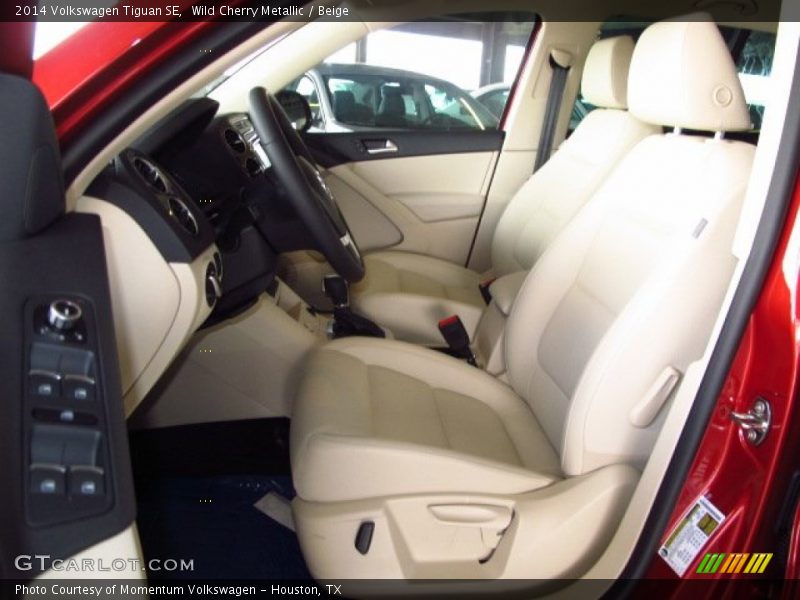 Wild Cherry Metallic / Beige 2014 Volkswagen Tiguan SE